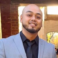 Lindy \"P Gotti\" Hoeun