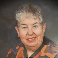 Lucille Apodaca (Romero)