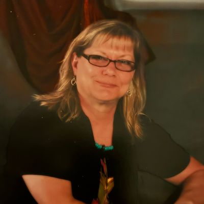 Lynda Louise Kline