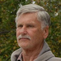 Dr. Peter Bluvas, DVM