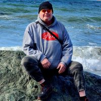 Oliver \"Ollie\" Hamilton