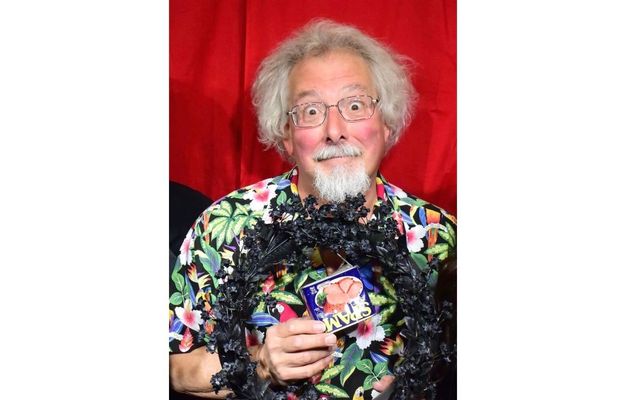 Mr. Whitekeys (Douglas Haggar)